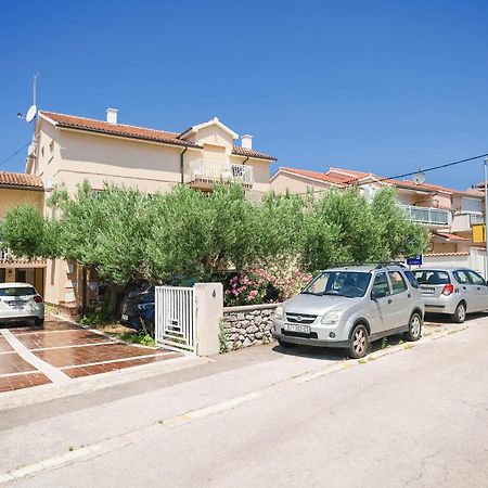 Apartment And Rooms Mrkovic Vodice Exterior foto