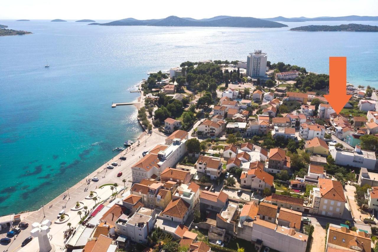 Apartment And Rooms Mrkovic Vodice Exterior foto