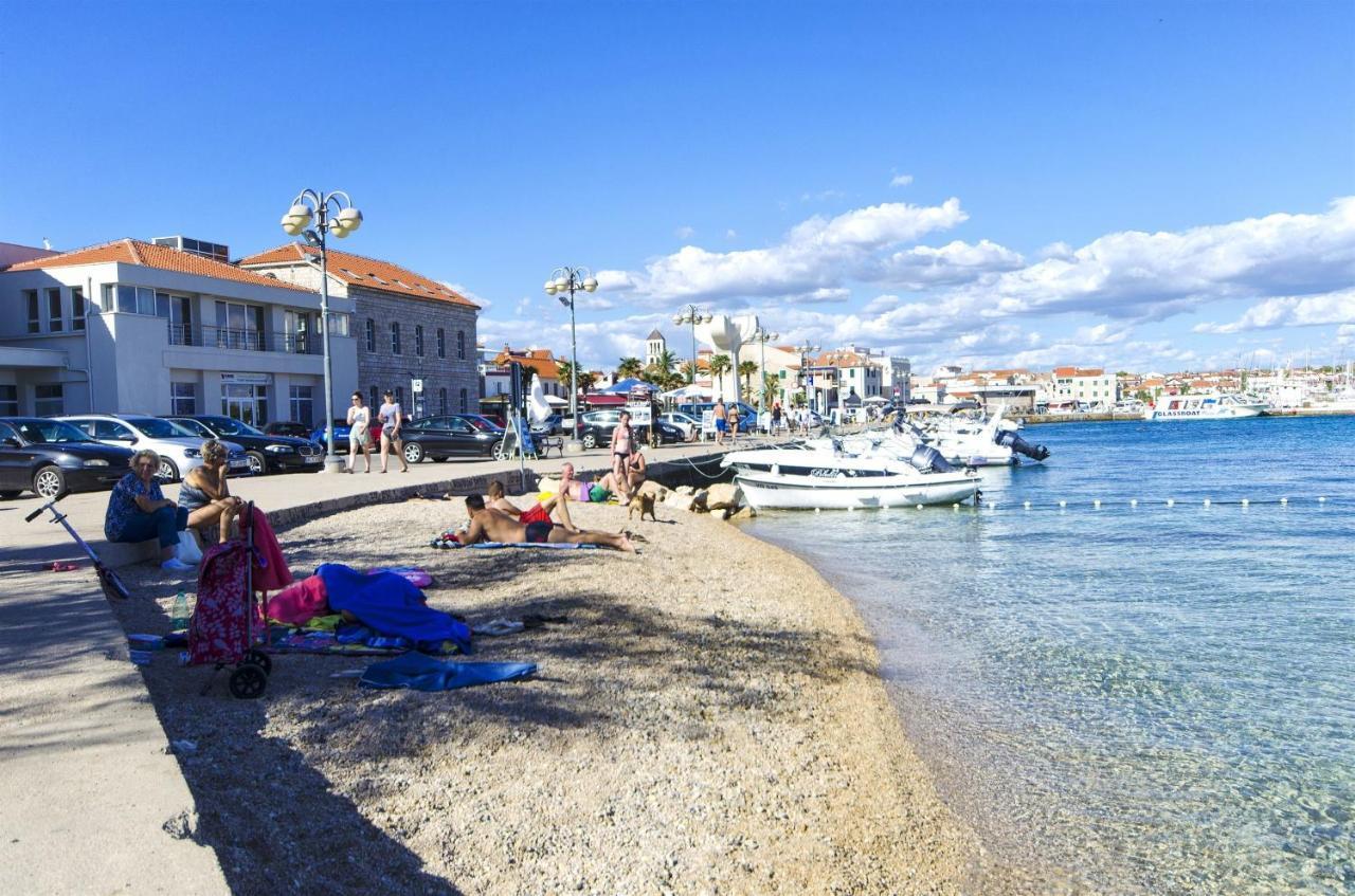 Apartment And Rooms Mrkovic Vodice Exterior foto